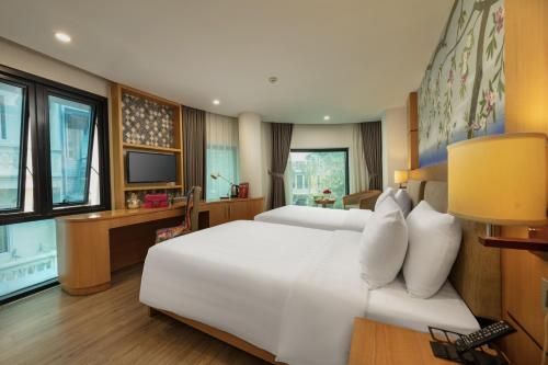 Hotel Photo 16