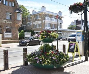 Former hotel in the centre and at 50 metres from the beach in Panne De Panne Belgium