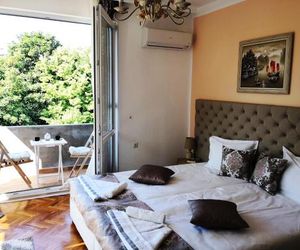 Sea Port CELEBRITY Apartment - Lets4Holiday Varna Bulgaria