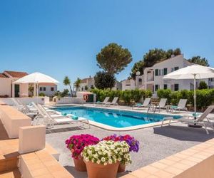 Apartamentos Annabel´s Cala Galdana Spain