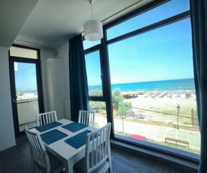 Alexandra Soleil Apartment Mamaia Romania