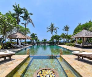 Villa Lotus Private LUXURY BEACH FRONT Villa Singaraja Indonesia