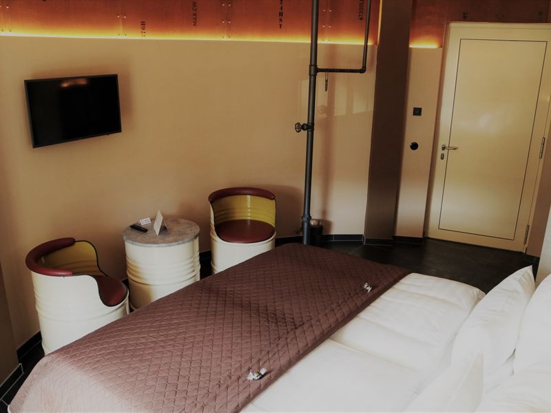 Hotel Photo 1