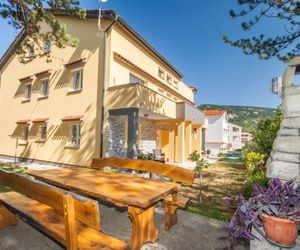 Apartments Gracia Baska Croatia