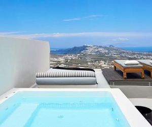 White & Co. La Torre Suites Pyrgos Greece