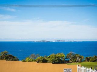 Фото отеля Countess Court Unit - Great Ocean Views
