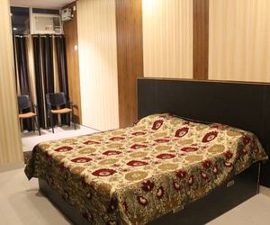 Hotel Gokul Inn Gobardhan India