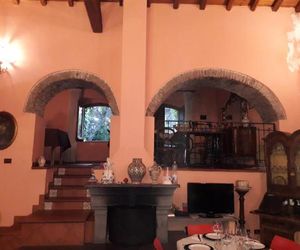 A Casa Di Tuccio Viagrande Italy