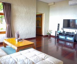 Patong hillside viila  Five bedrooms Patong Thailand