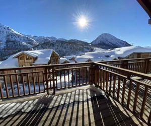 Apartment Grand appartement style chalet - 50m des pistes - 5 pers - 55m² Montgenevre France