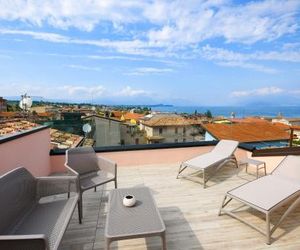 Casa Tunina Desenzano del Garda Italy