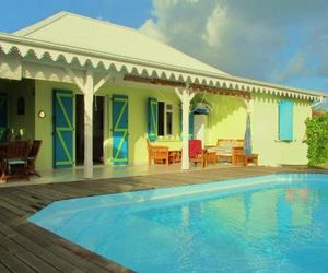 Villa with swimming pool close to the beach Sainte Luce Martinique