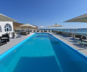 Thirassia Paradise Suites Oia Greece