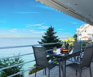 Kiveri Luxurious Seaside Apartment Kiveri Greece