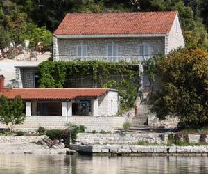 Apartments by the sea Pomena (Mljet) - 10426 Gevedari Croatia