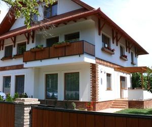 Sára Apartman Heviz Hungary