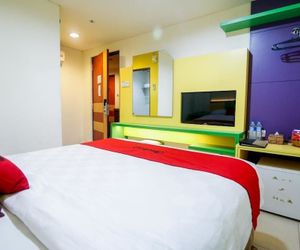 RedDoorz Plus near Universitas Lambung Mangkurat Banjarmasin Indonesia