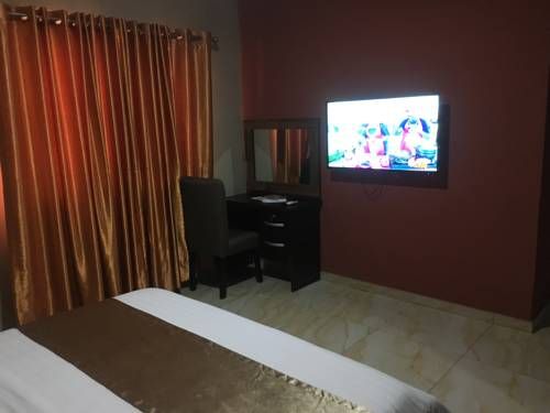 Hotel Photo 6