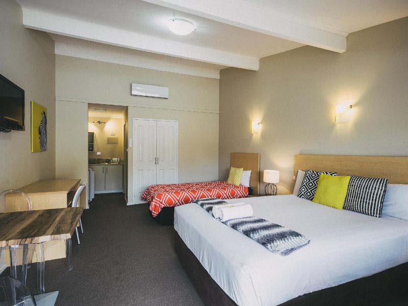 Hotel Photo 1