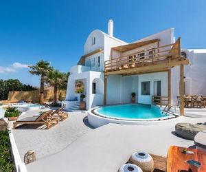 Summer Lovers Villa Akrotiri Greece