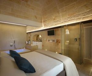 SUITE 52 Monopoli Italy