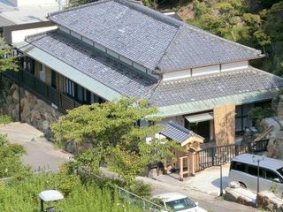 Hotel pic Shirahama Meiji Villa