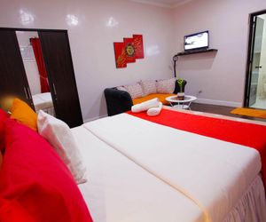 HalfWay House Hostel Mactan Cebu Airport Lapu-Lapu Philippines