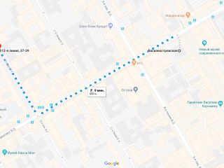 Апартаменты с камином и окном в ванной комнате