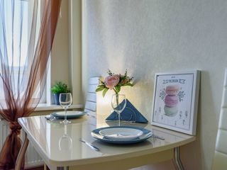 Bright panoramic flat.Уютная квартира с панорамой