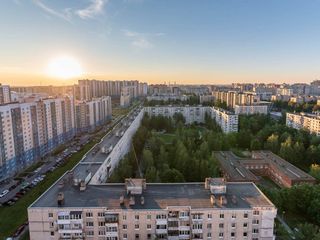 Bright panoramic flat.Уютная квартира с панорамой
