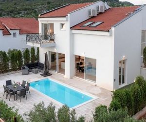 Luxury villa with a swimming pool Hvar - 15992 Hvar Croatia