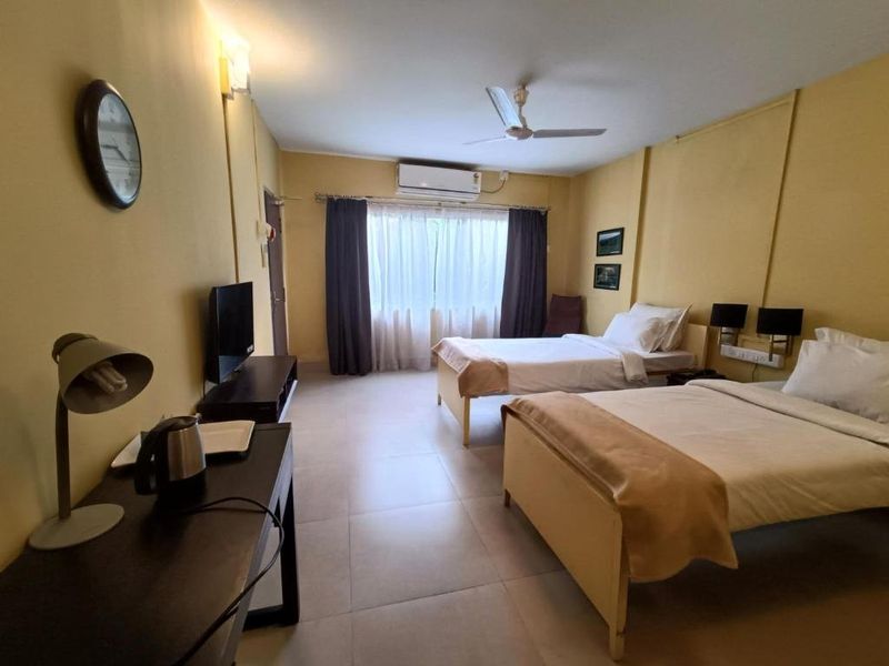Hotel Photo 1