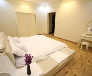 Moon House Taif Saudi Arabia
