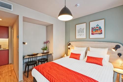 Hotel Photo 1