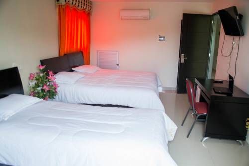 Hotel Photo 9