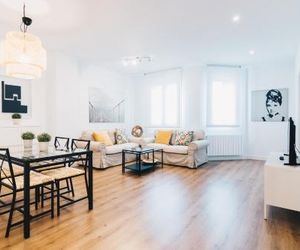 Bilbao Home Apartment by People Rentals Bilbao Spain