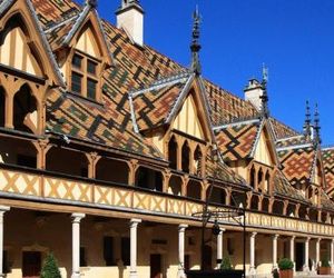 Le Bellecroix Beaune France