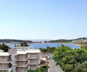 Lilly Apartments Vouliagmeni Greece