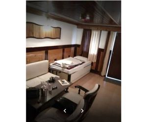 Deluxe Lake Facing Stay In Nainital Nainital India