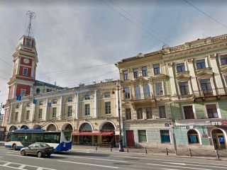 Smart studio apartment on Nevsky prospect