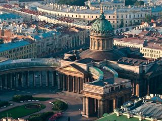 Smart studio apartment on Nevsky prospect