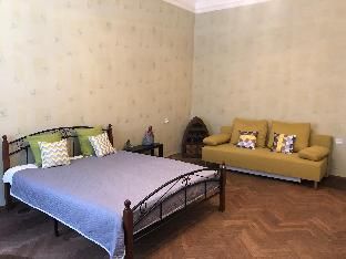 Apartments 85 m. in the center! 2 rooms!