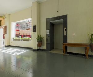 RedDoorz Plus near Grage City Mall Cirebon Indonesia