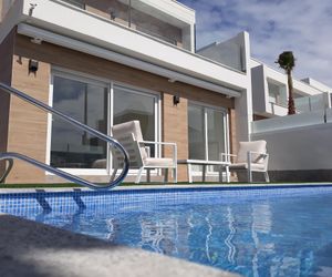 New 3 bdrm villa with big pool, jacuzzi, waterfall San Pedro del Pinatar Spain