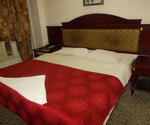 Restful stay near Rishikesh Railway Station Rishikesh India