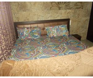 Comfortable rooms on Laxman Jhula Rishikesh India