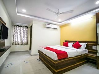 Hotel pic Itsy By Treebo - Sri Sai Grand Inn