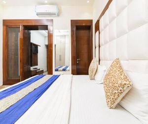 OYO 15408 Home Feeling Accomdation Greater Noida India
