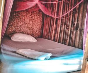 Mad Monkey Hostel Nacpan Beach Lagen Island Philippines