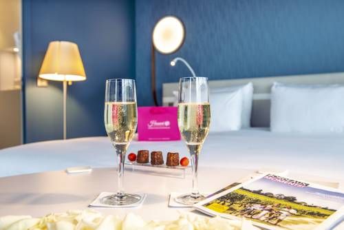 Hotel Photo 12